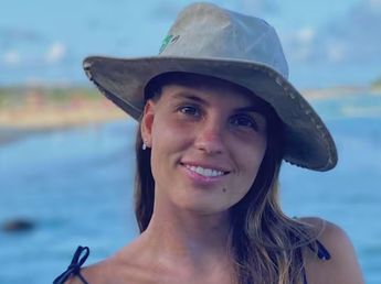 Celeste pastel y "athleisure" de alta gama: la apuesta deportiva con la que Emilia Ferrero palpita la semifinal ante Inglaterra