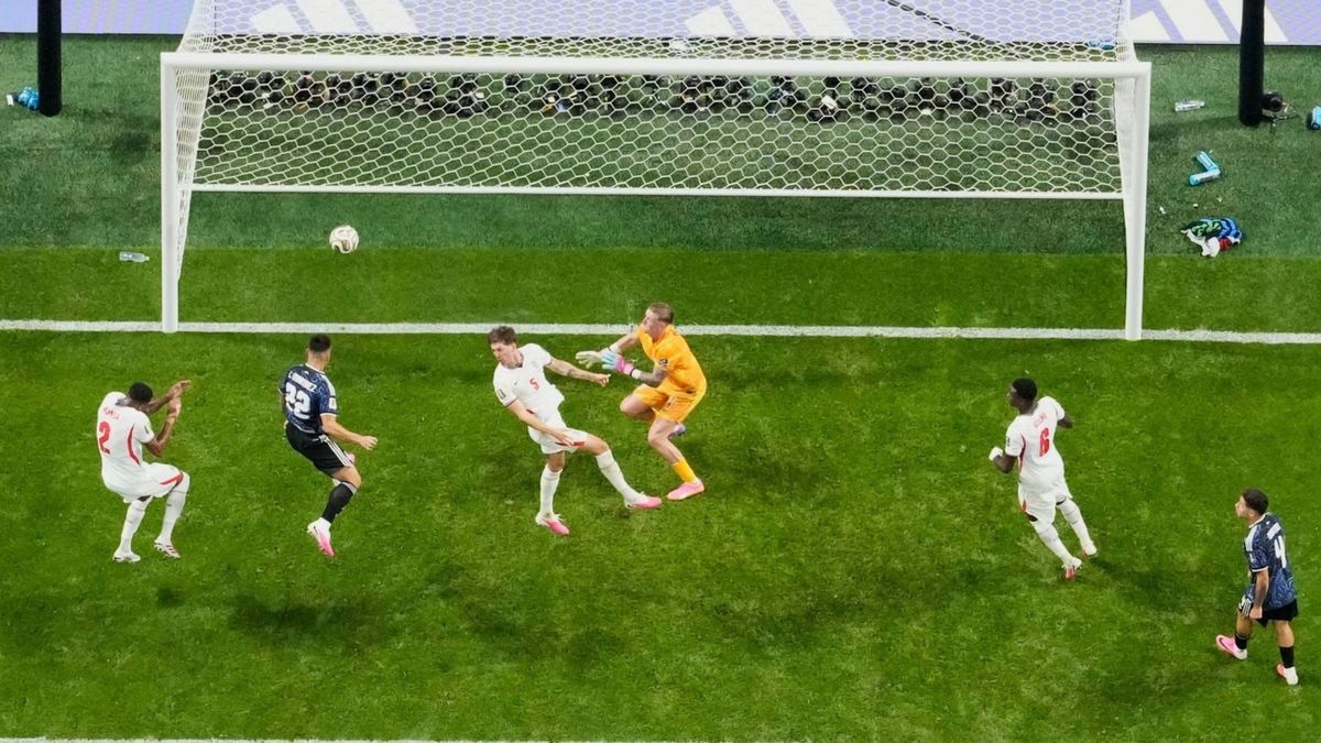 Los goles de Enzo Fernández y Lautaro Martínez para la épica remontada de Argentina sobre Inglaterra
