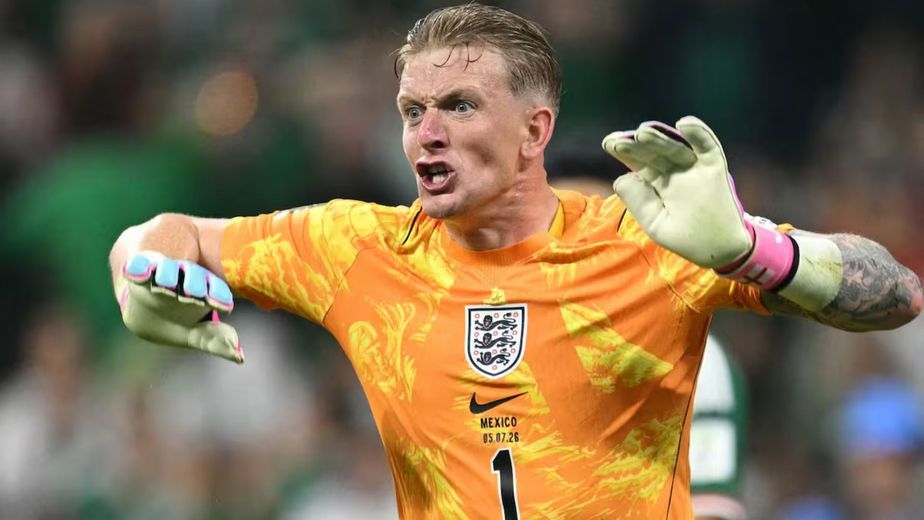 Encontraron el papel secreto de Jordan Pickford para una definición por penales ante Argentina