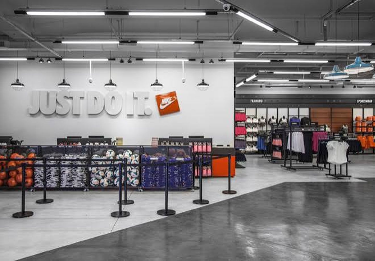 Las sucursales de Barracas y Rivadavia ofrecerán 2x1 en sus productos.