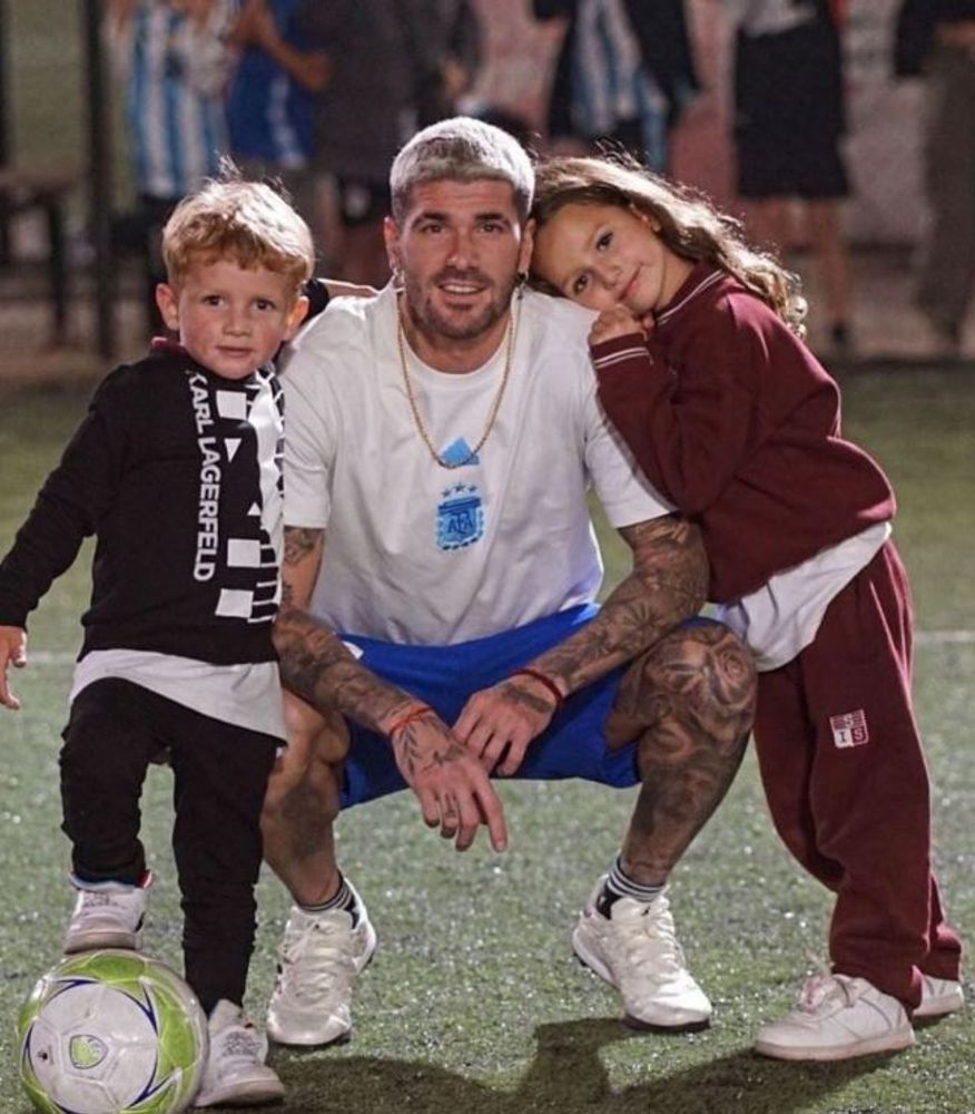 Así está hoy el hijo de Rodrigo de Paul y Cami Homs 