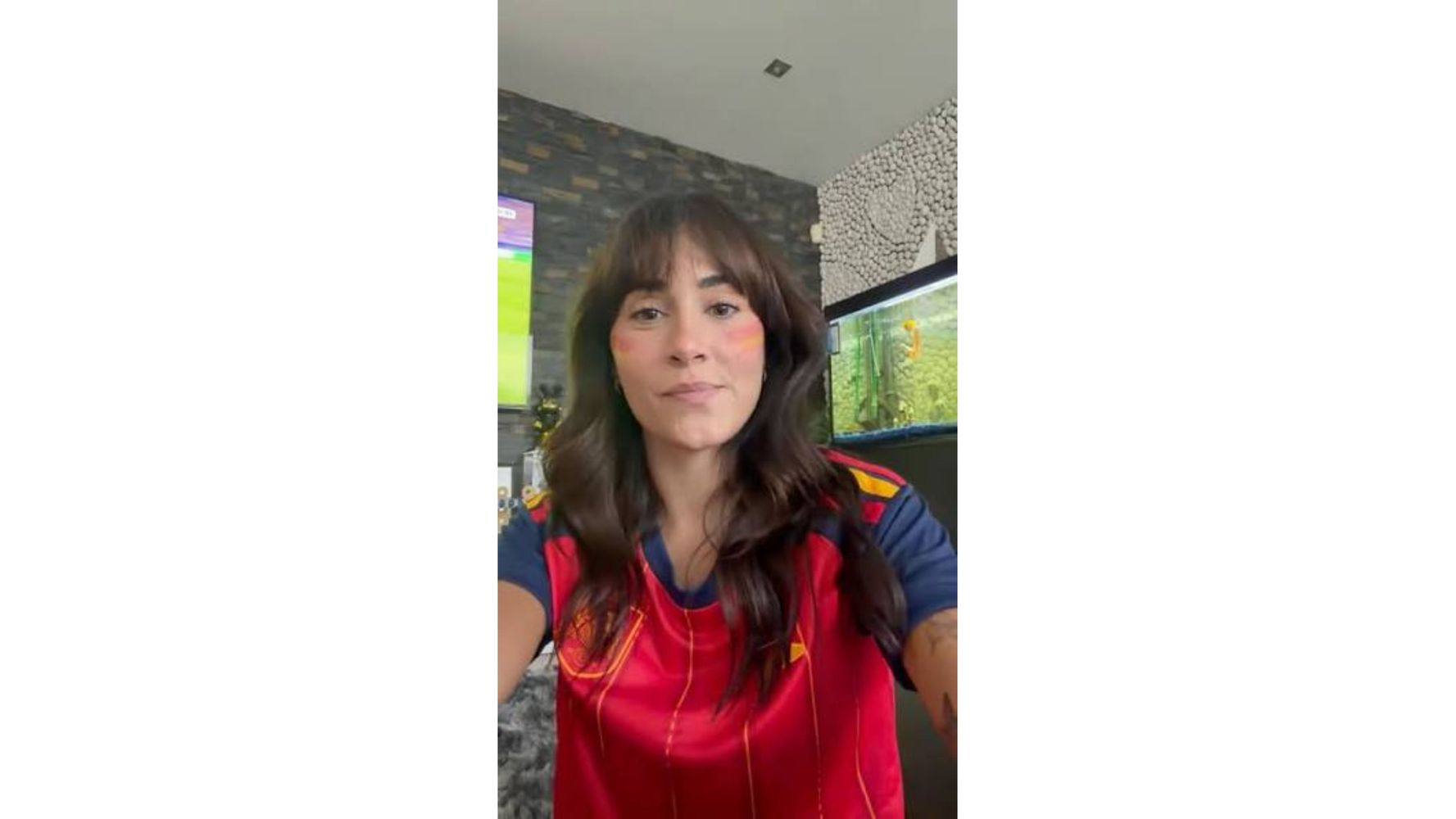 Aitana se muestra alentando por la Selección de España en sus redes.