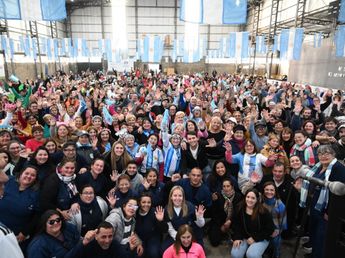 Siga el Baile vuelve con música, encuentros y talleres pensados para disfrutar después de los 55