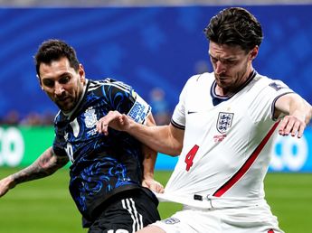 ¿Era para sanción? El gesto de un futbolista inglés contra Messi que se hizo viral tras la semifinal