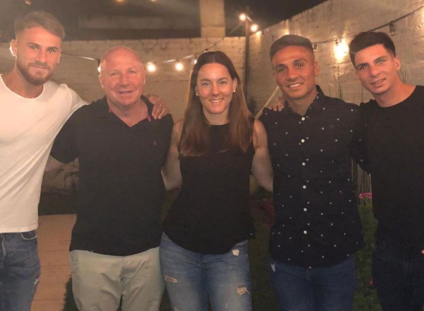 Quién es Abril, la hermana de Alexis que mantiene un perfil alejado de los flashes