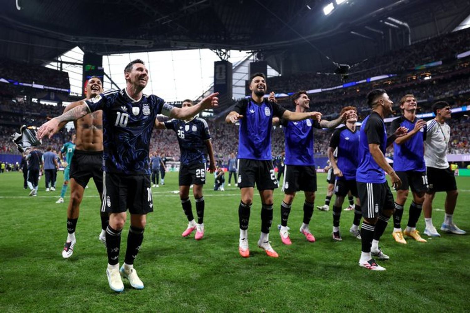 La Selección Argentina, el equipo de Lionel Messi, por el bicampeonato en el Mundial.