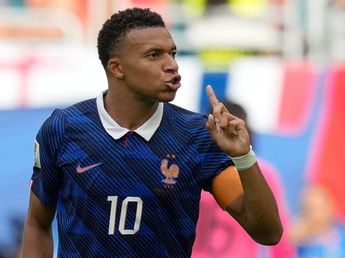 Inglaterra y Francia regalaron un partido memorable y Mbappé le discute a Messi su reinado hasta el final
