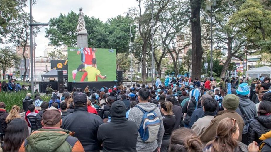 Argentina-España en pantalla gigante: dónde y a qué hora se podrá ver la final en Tucumán