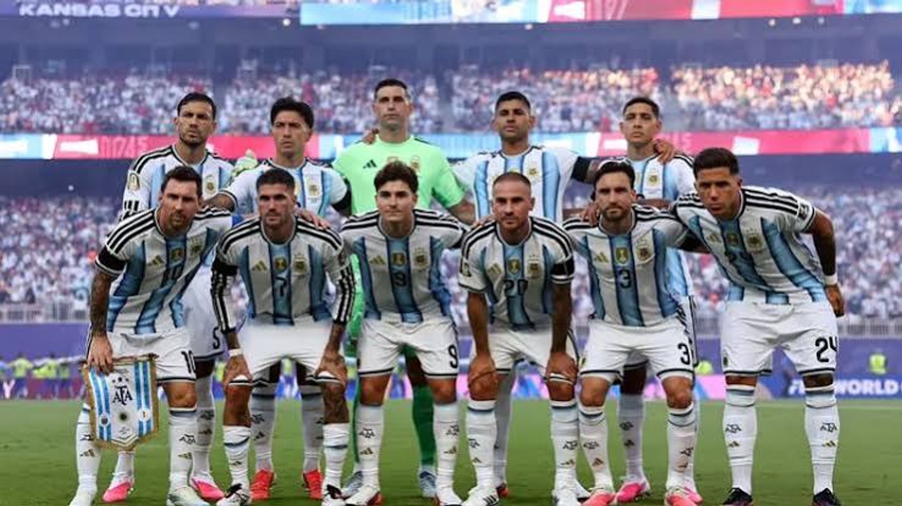 Los jugadores argentinos, enojados con la declaración de Laporte.
