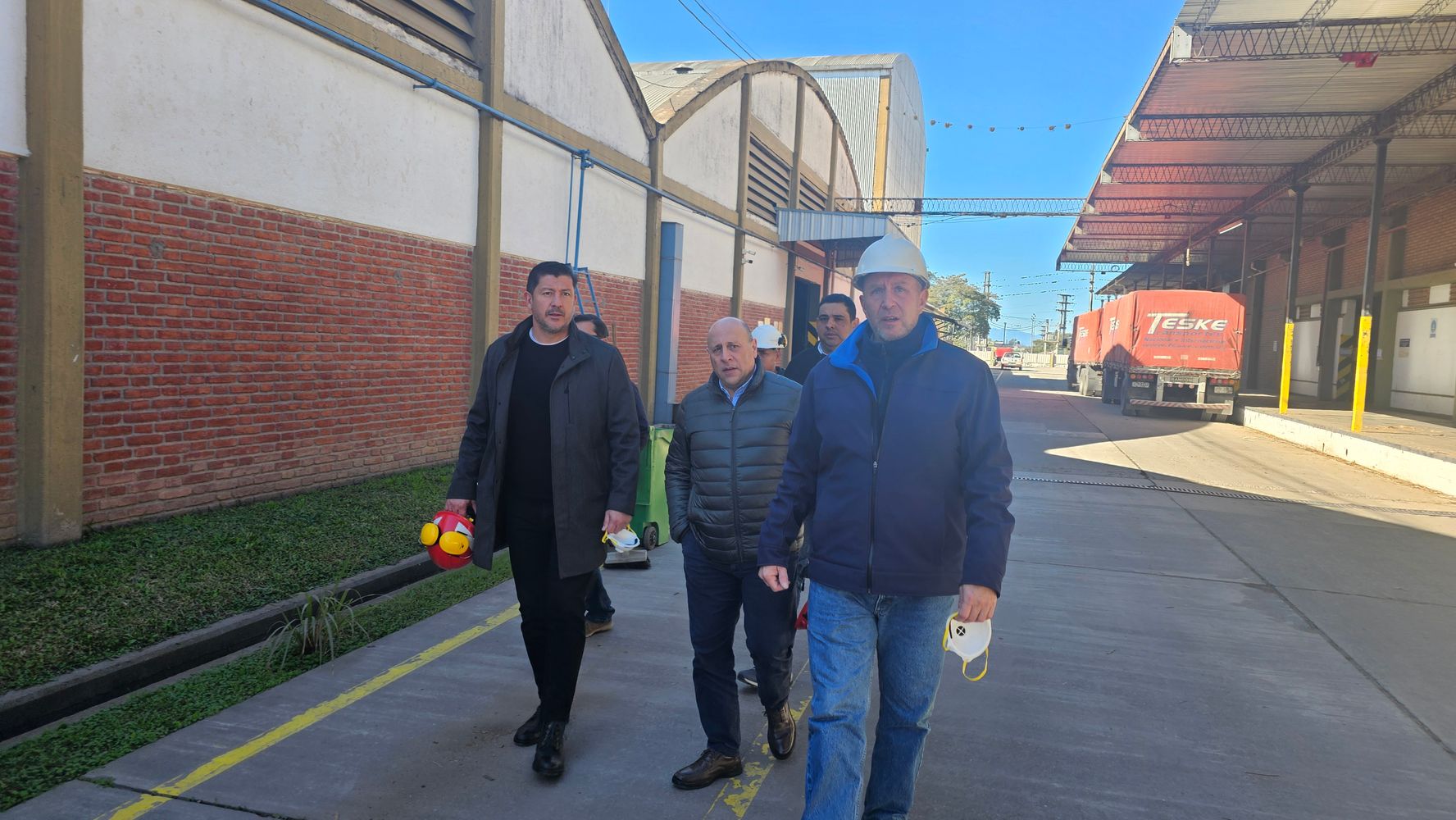 La visita del coordinador nacional del FET, Marcelo Reinoso, permitió realizar un análisis exhaustivo de la situación actual del sector, proyectar la campaña 2026/2027 y reafirmar la importancia de la CTJ como el epicentro del procesamiento del tabaco jujeño.