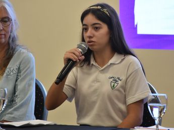 Una estudiante de Carlos Paz creó una app que anticipa incendios e inundaciones