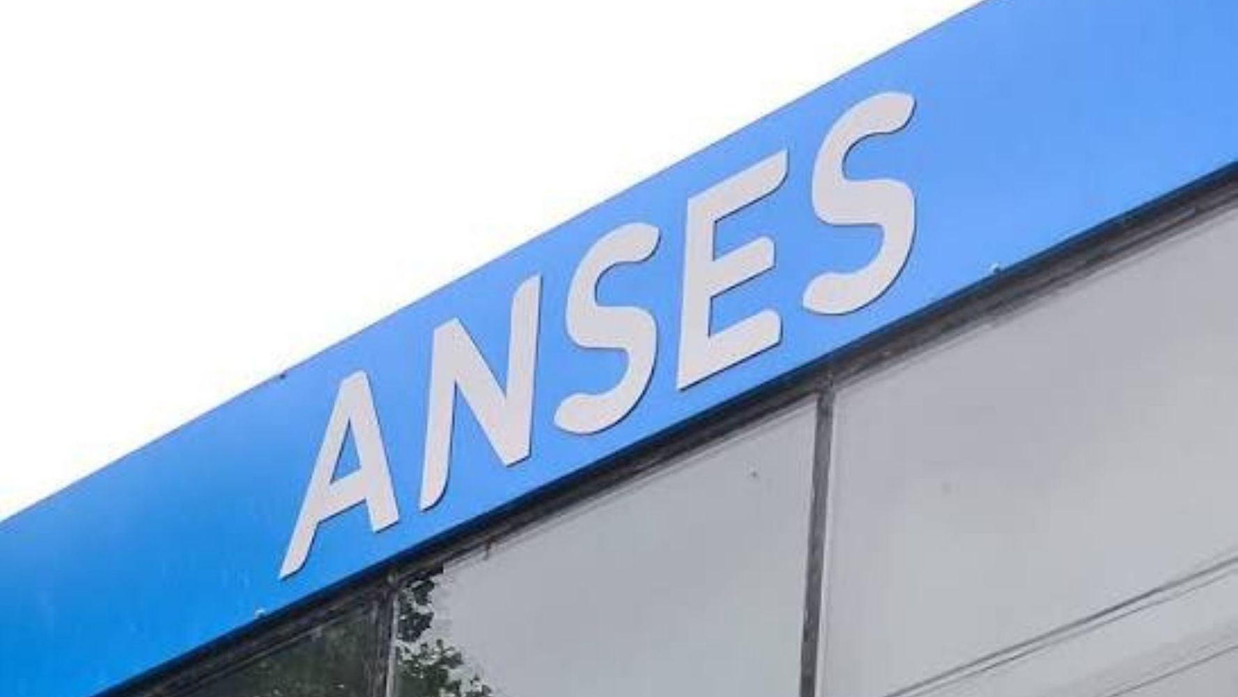 ANSES.