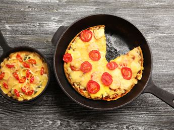 Pizza en sartén sin horno: la receta rápida con pocos ingredientes para cuando tenés poco tiempo