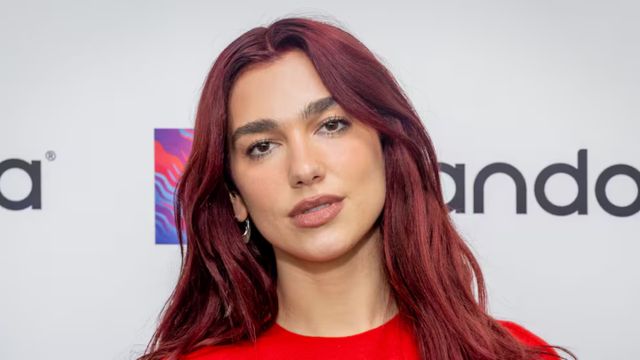 Las imágenes de Dua Lipa celebrando la victoria de España ante Argentina en la final del Mundial 2026 que generaron controversia