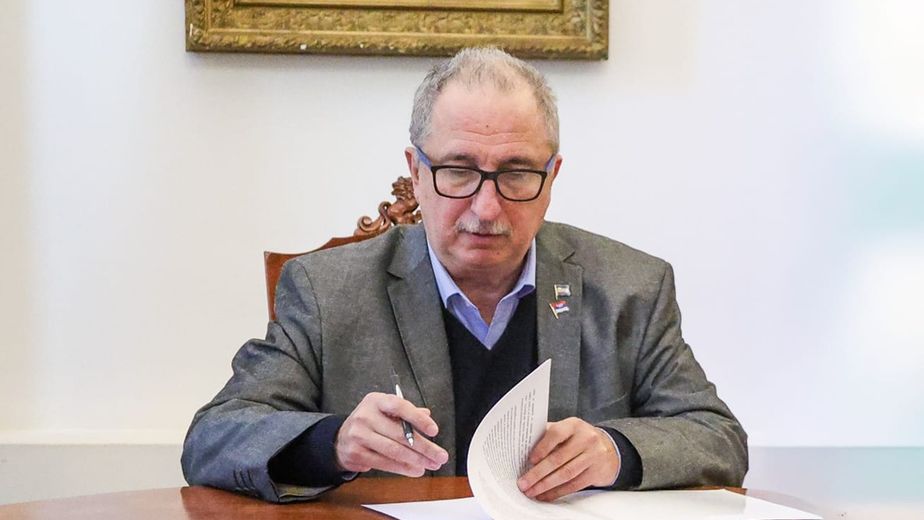 El gobernador de Misiones impulsa una reforma del Estado y concentra áreas estratégicas en los ministerios del Agro y de Hacienda
