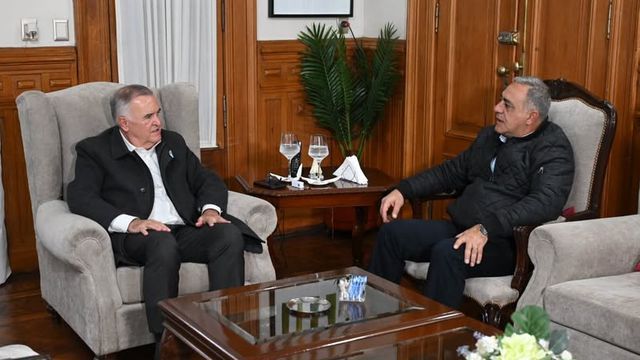 El encuentro incluyó un repaso sobre clubes deportivos y espacios que requieren refacciones en la capital.