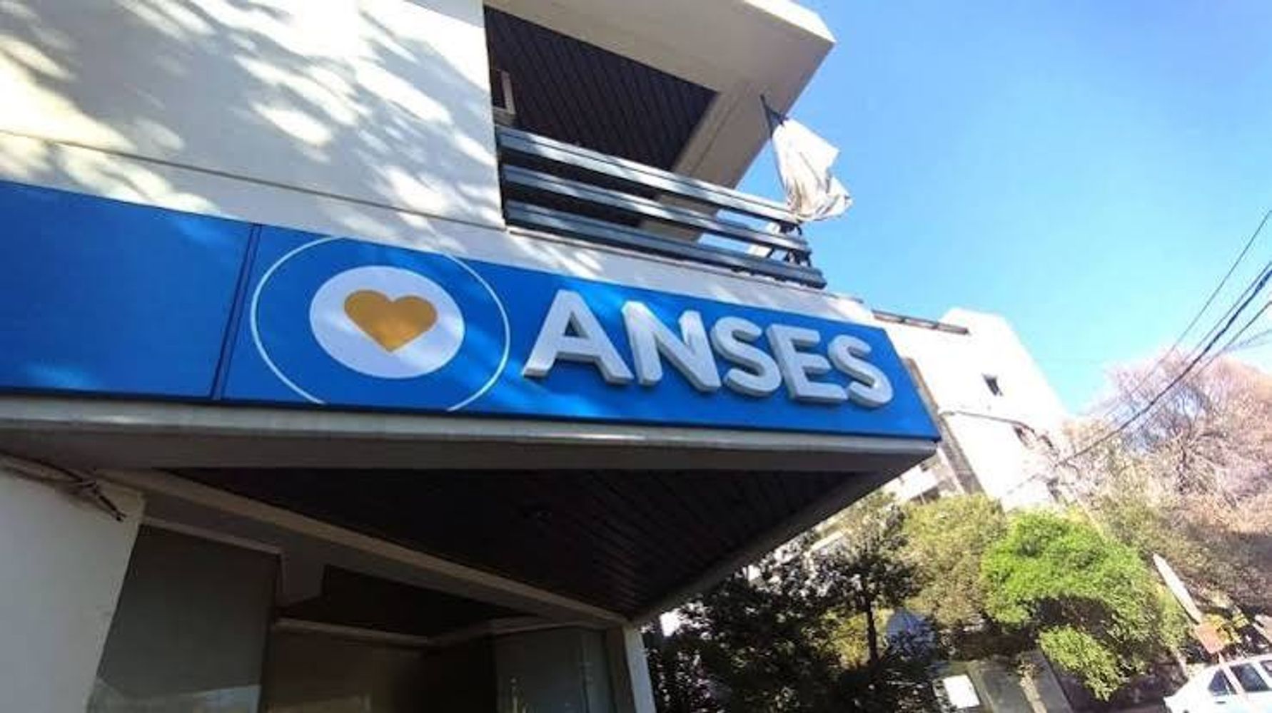 ANSES.