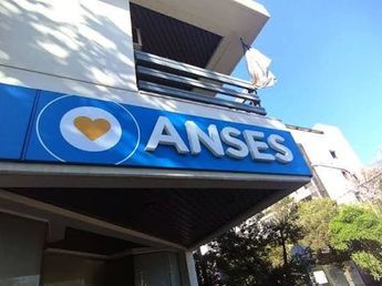 ANSES aumentó la Asignación Universal por Hijo para octubre: de cuánto será, cómo cobrarlo y en qué fechas pagarán