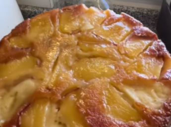 Torta invertida de manzana: receta fácil con el truco para que no se pegue ni se rompa al desmoldar