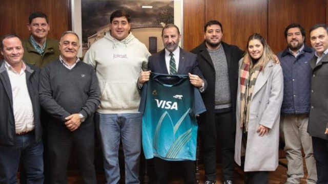 Francisco y Emiliano repasaron junto a Juri su carrera en el rugby europeo y en Los Pumas.