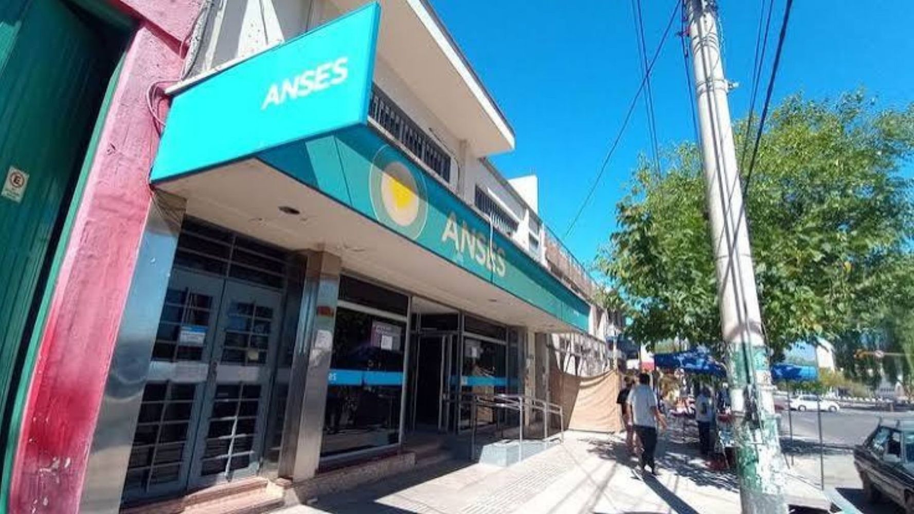 ANSES.