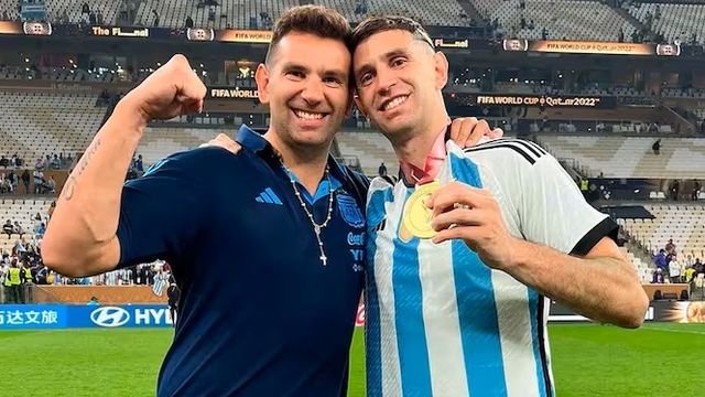 Alejandro y Emiliano Martínez
