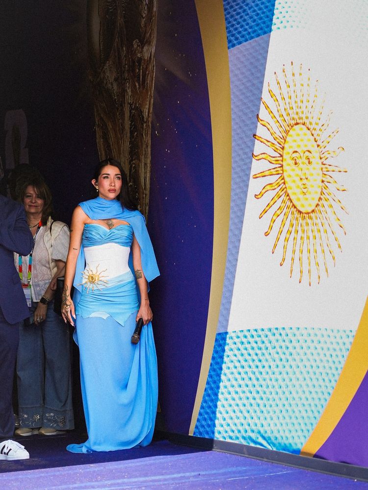 María cantó el Himno Nacional en la final del Mundial 2026.