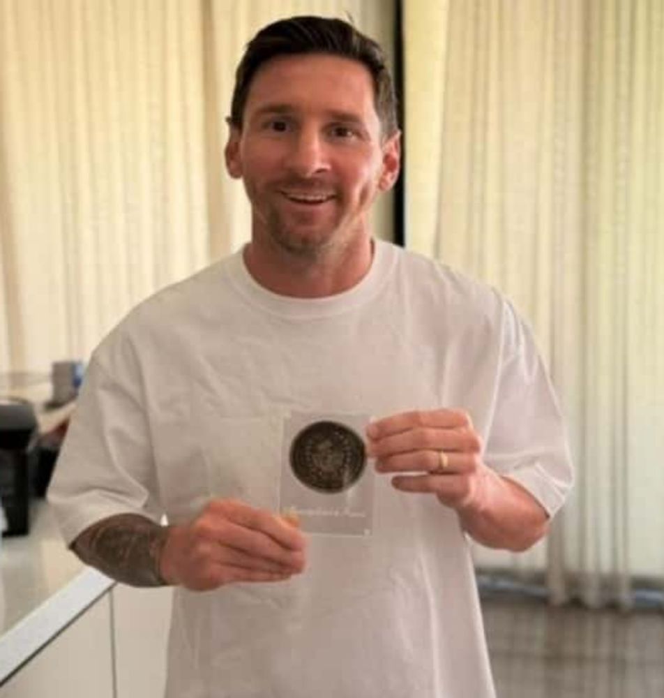 La medalla histórica que recibió Lionel Messi