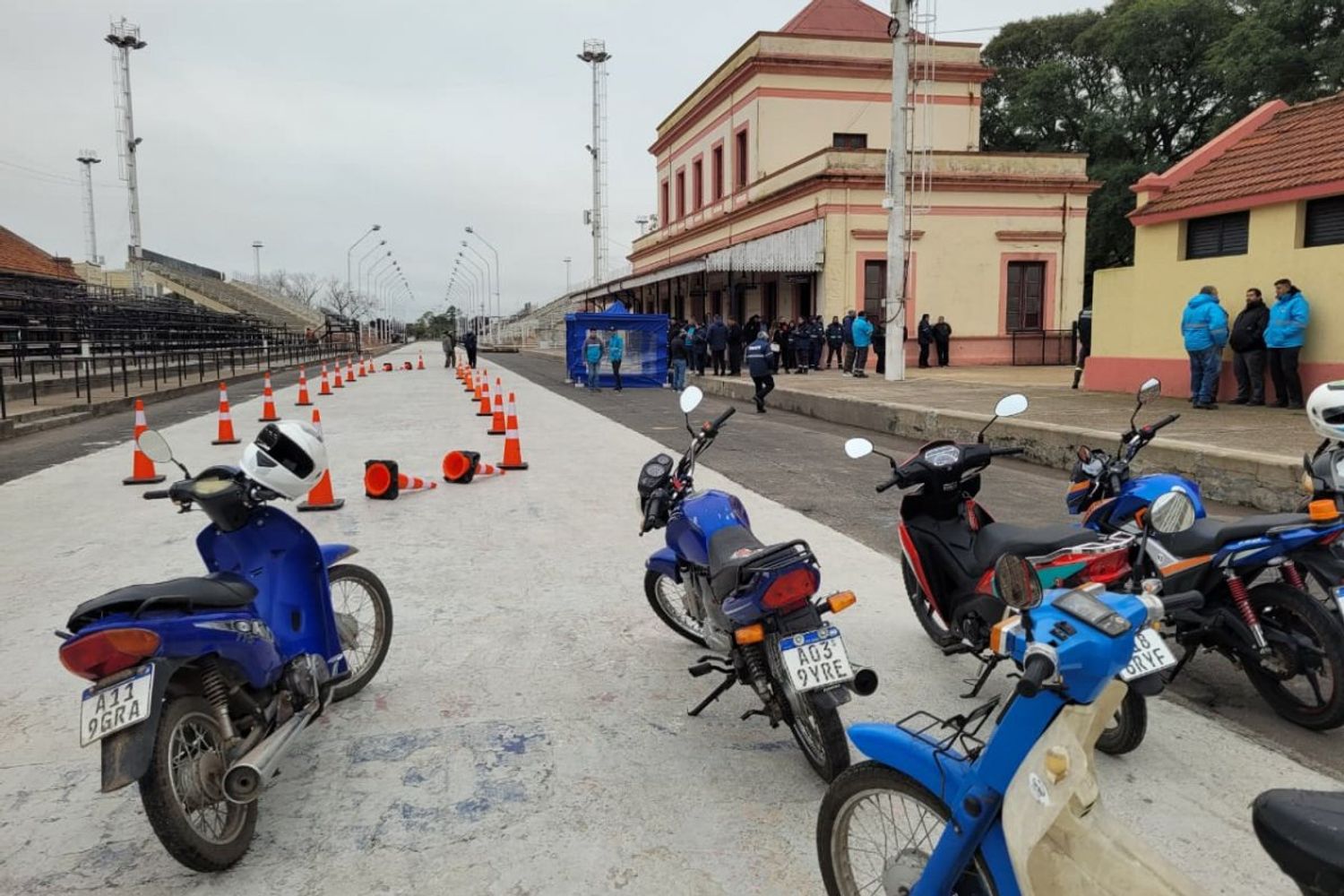 Capacitación para licencia de conducir moto.