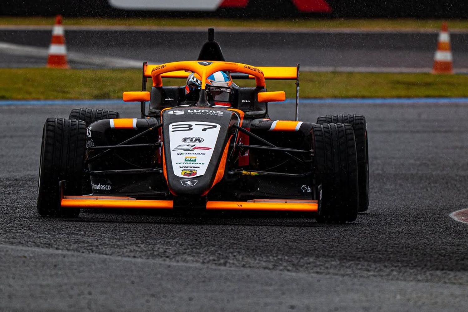 Fausto Arnaudo piloto Cavaleiro Sports Brasil