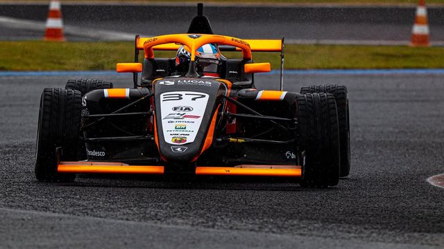 Fausto Arnaudo piloto Cavaleiro Sports Brasil