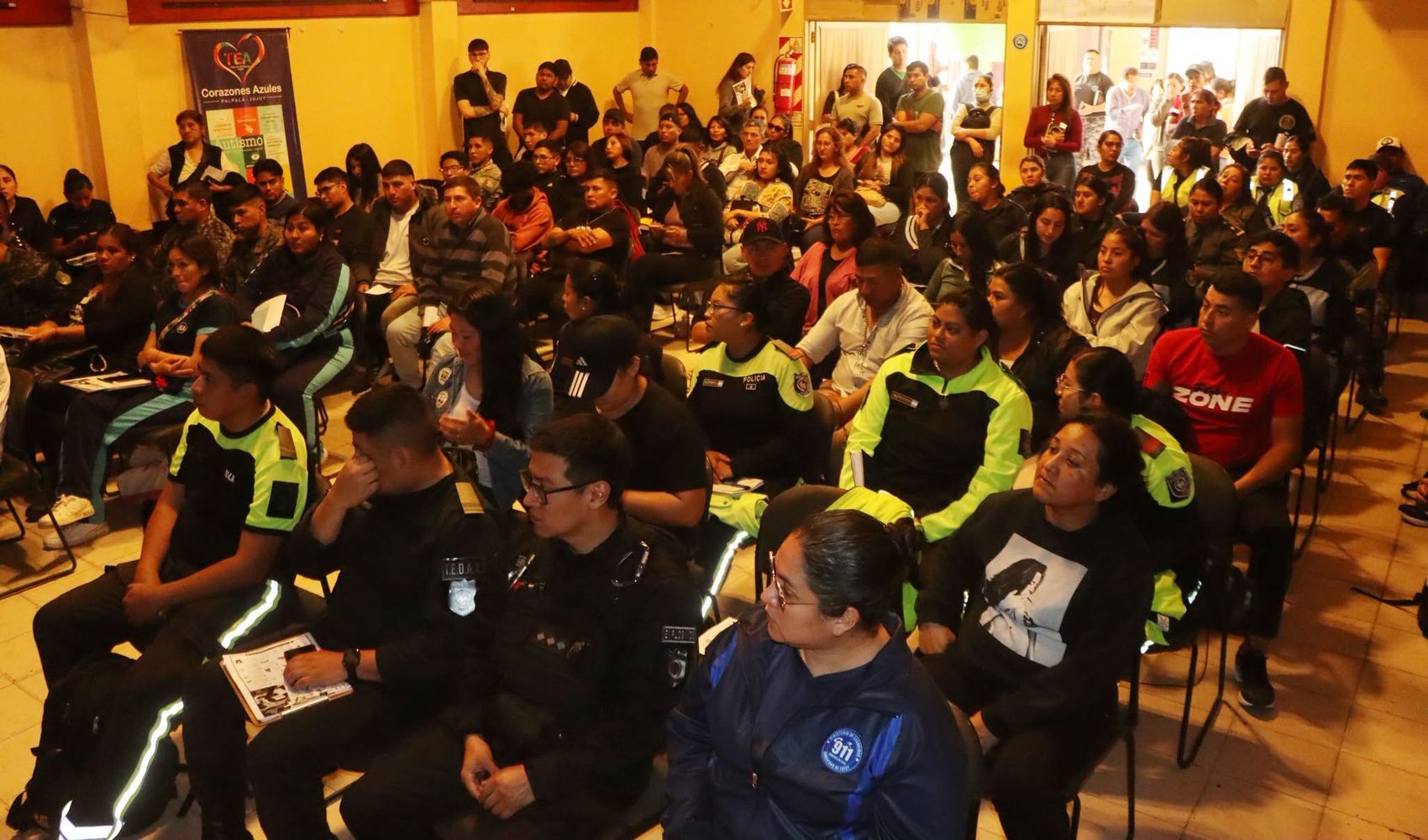 La Jornada Intersectorial de Capacitación en Autismo realizada en Palpalá abarcó sectores claves de entorno y contexto como la educación, la salud y la seguridad.