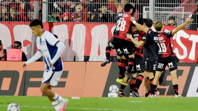 Un penal evitable por parte de Talleres, le dio el triunfo a Newell's.