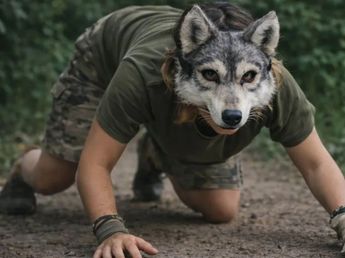 Se creía un lobo, mutiló a tres mujeres y convirtió las escenas del crimen en rituales macabros