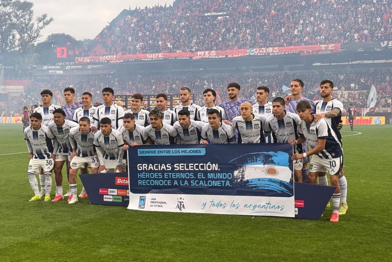 El Talleres de Jorge Sampaoli debutó en Rosario.
