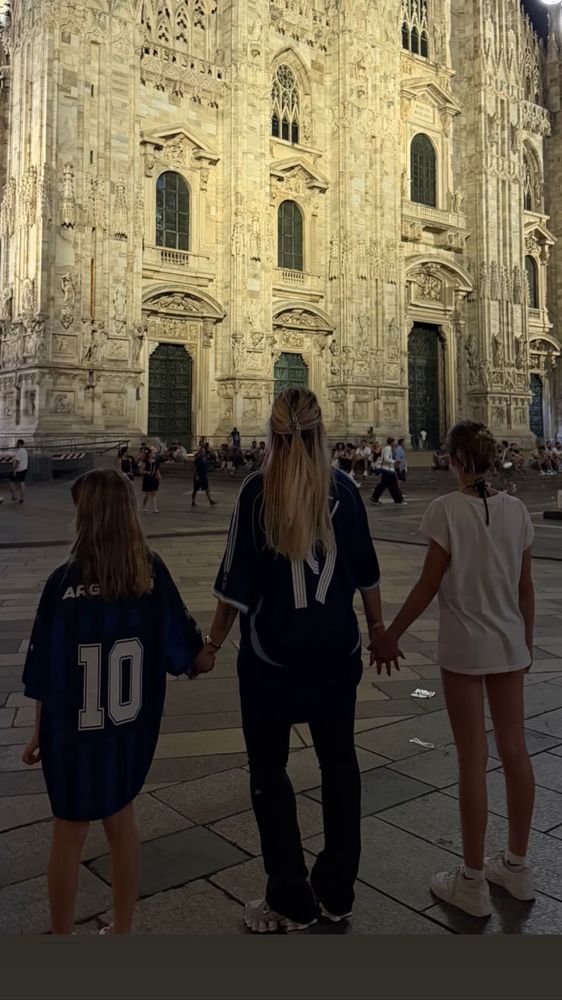 El mensaje de la mamá de Wanda Nara para sus nietas