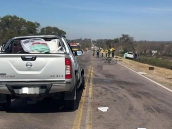 Siniestro fatal en Córdoba: dos muertos y cuatro heridos tras un choque frontal