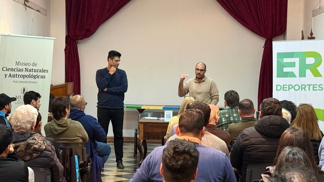 Más de 50 clubes de Paraná participaron de una jornada para conocer programas provinciales de apoyo.