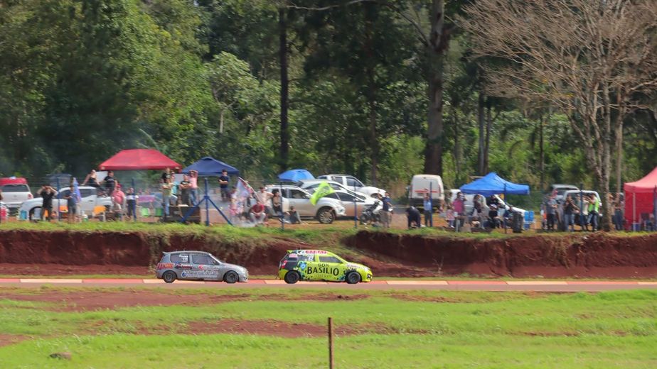 Eldorado fue escenario de una nueva fecha del Misionero de Pista con 46 pilotos y gran convocatoria
