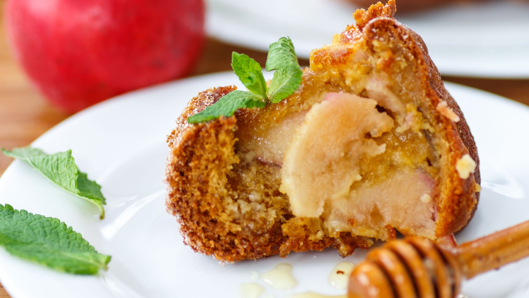Cómo hacer una deliciosa torta de manzana y miel.