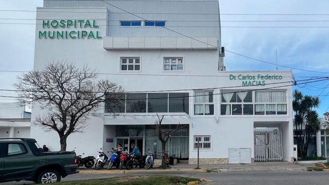 La bebé llegó sin signos vitales al hospital municipal de Mar de Ajó, donde se constató su muerte.