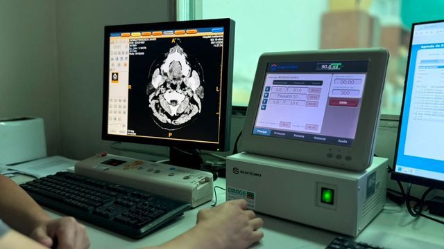 El servicio funciona las 24 horas y permite estudios de alta complejidad con respuestas rápidas.
