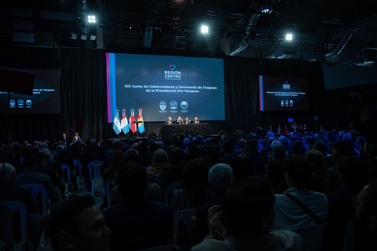 Rogelio Frigerio en la presidencia de la Región Centro.