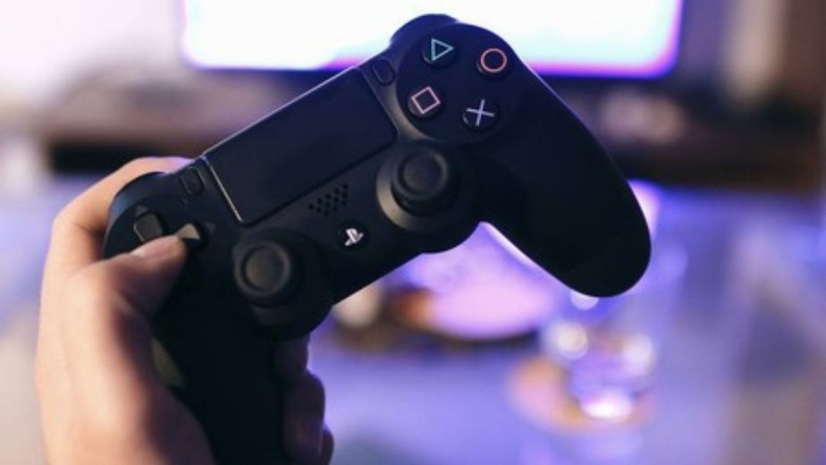 Mató a puñaladas a su abuela y aseguró que un videojuego la obligó a hacerlo