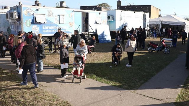 El dispositivo móvil estará hasta el viernes en Plaza Colón, brindando atención gratuita.
