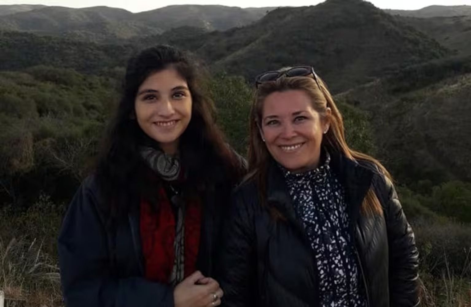 Luna Giardina y Mariel Zamudio.