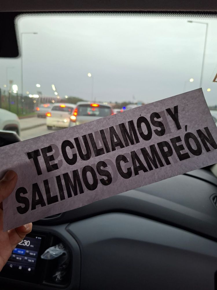 Cargadas de Belgrano a Talleres.