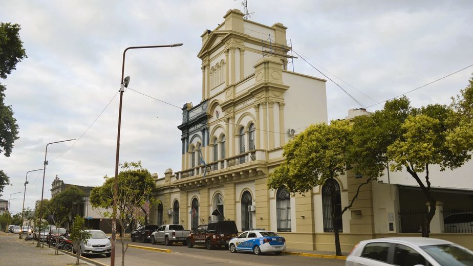 Departamental de policía Gchú