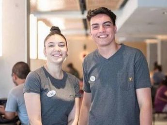 Sueldos de hasta $1.660.000: la famosa cadena de comidas que ofrece empleos para jóvenes