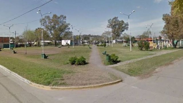 El hombre de 79 años fue encontrado en su casa con heridas en su cabeza. Según informaron los efectivos policiales, su muerte fue provocada por una tijera.